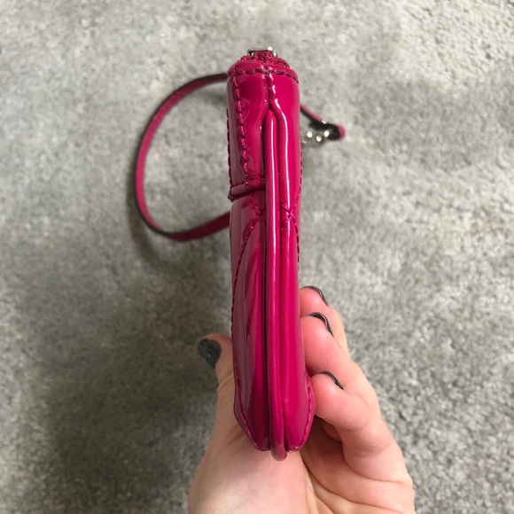 Coach Poppy Gloss Quilted Patent Leather Wristlet - Picture 6 of 9